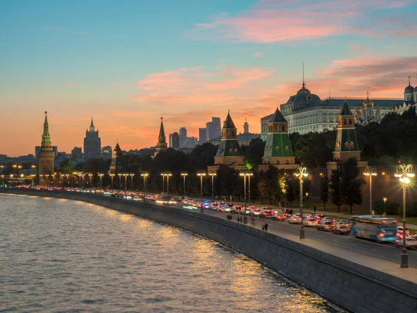 Moskova Kremlin Moskova Nehri Gün Batımı Görünümü — Stok fotoğraf