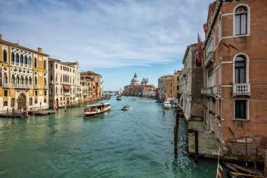 Venedik, İtalya. Canal Grande'nin gün görünümü.