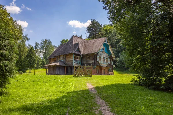 Smolensk, Rusya - Temmuz, 2016. Tarihi ve mimari kompleks Teremok