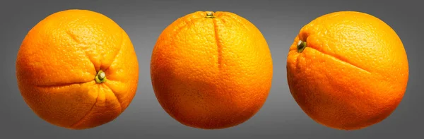 Grupp av apelsiner frukt isolerad på grå bakgrund — Stockfoto