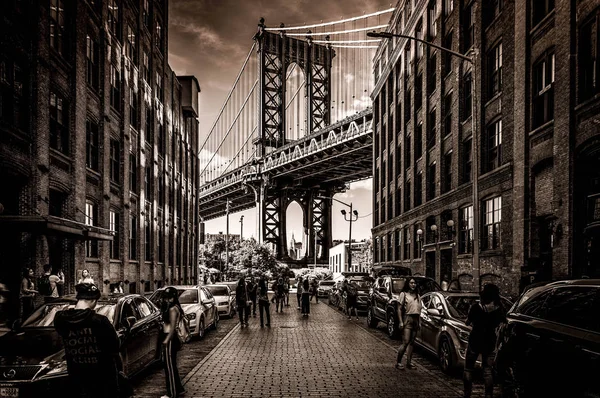 Bir zamanlar Amerika'da film efsanevi yerden