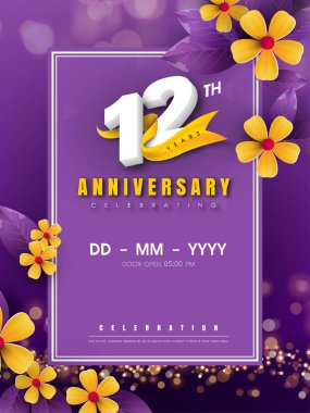 Altın çiçek ve mor b 12 yıl yıldönümü logo şablonu