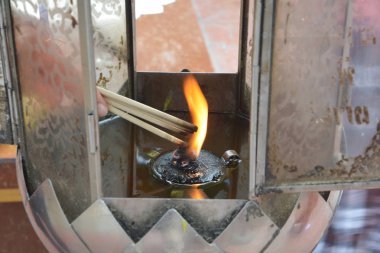 Buddha tütsü aydınlatma