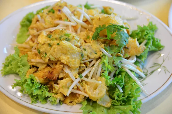 Oyster omelette — Stock Photo, Image