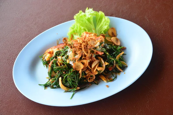 Camarão picante Suaeda marítimo, comida tailandesa — Fotografia de Stock