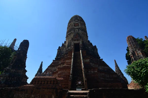 Wat Chai Watthanaram was one of the grandest and most monumental ruins of Ayutthaya. — Stock Photo, Image