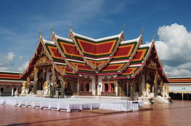 Wat Phra şu Choeng dostum