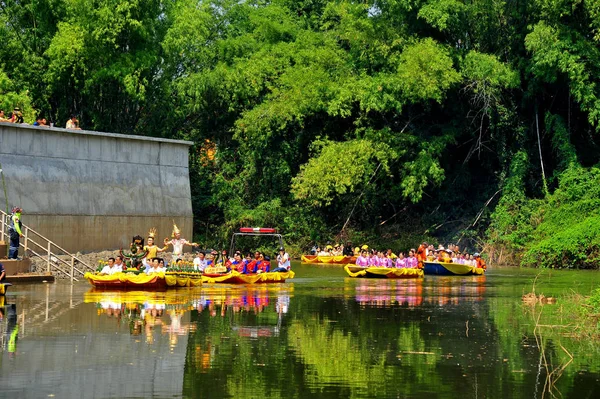 Um Phra Dam Nam Ceremonia Festival —  Fotos de Stock