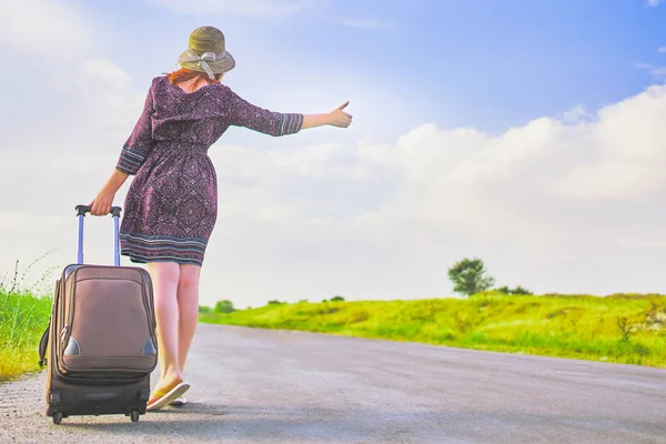 Bavul Yaşasın kadınla