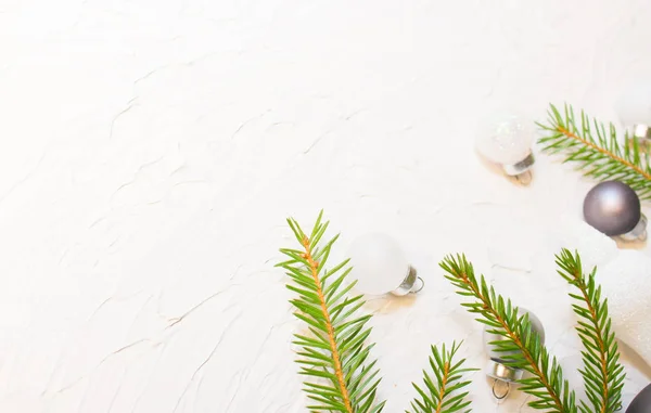 Fondo Navidad Año Nuevo Ramas Abeto Bolas Vidrio Decoraciones Lugar —  Fotos de Stock