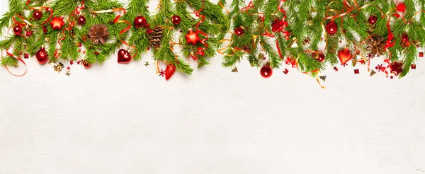 Fondo Navidad Año Nuevo Ramas Abeto Juguetes Vidrio Rojo Decoraciones —  Fotos de Stock