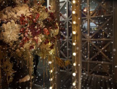 Festival dekorasyon - Noel çelenk ile çiçekli buket 