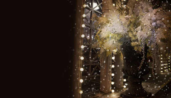 Festival dekorasyon - Noel çelenk ile çiçekli buket 