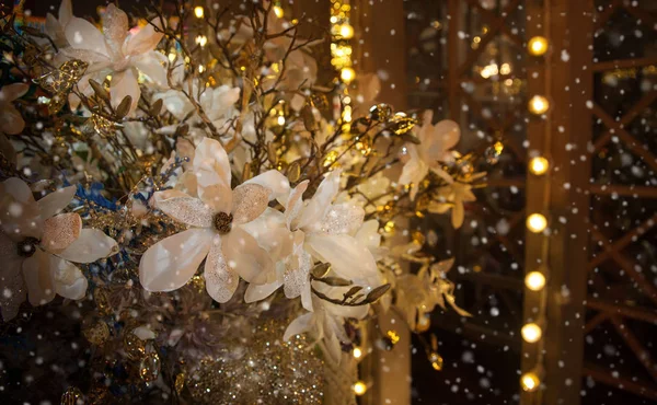 Festival dekorasyon - Noel çelenk ile çiçekli buket 