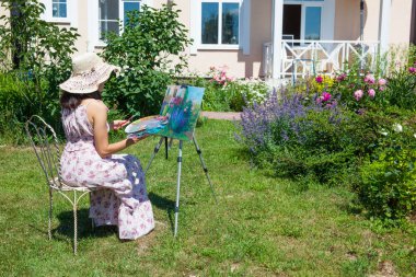 yaz bahçesinde şapka çizim resim kadın kısmi görünümü