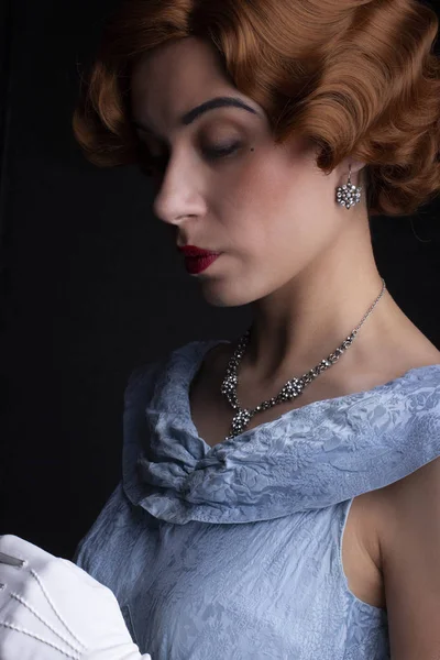 Гламурная Женщина 1930 Годов Синем Платье — стоковое фото