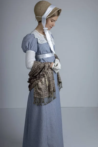 Regency Γυναίκα Στην Μπλε Φόρεμα — Φωτογραφία Αρχείου