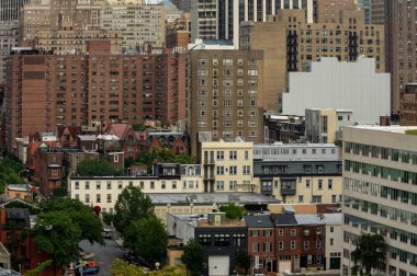 Güzel tasarımlar ve şehir mimarisi.