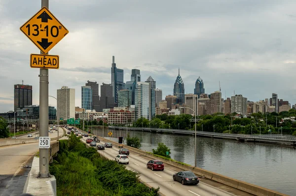 Una Autopista Ciudad Filadelfia Pennsylvania — Foto de Stock