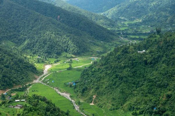 Холмы Гималайских гор — стоковое фото