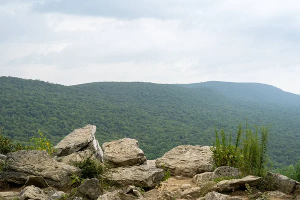 Rocky Outcrop Hawk Mountain Sanctuary Overlook Pennsylvania — Stock Photo, Image