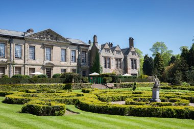 Coombe Abbey Country Park Coventry'deki bahçeleri