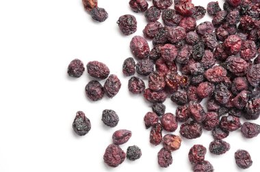 beyaz izole kurutulmuş cranberries