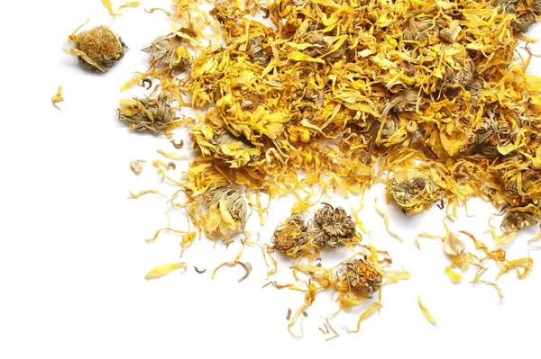 Getrocknete Calendula Kräuterblüten Isoliert Auf Weiß — Stockfoto