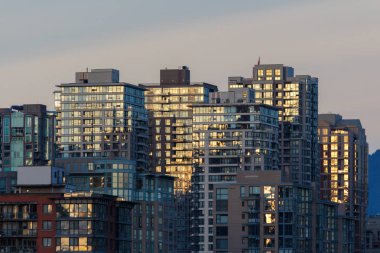 Modern ticari ve konut yüksek binaların