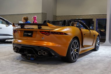 Vancouver, Kanada - Mart 2019:1973 Datsun 240z, 2019 Vancouver 2019 Vancouver Otomobil Fuarı'nda gerçekleştirilen Auto Show, alınan