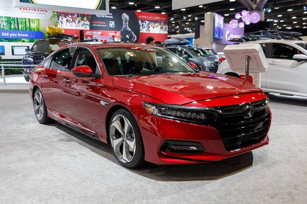 Vancouver, Kanada - Mart 2019: Honda Accord, 2019 Vancouver Otomobil Fuarı'nda alınan