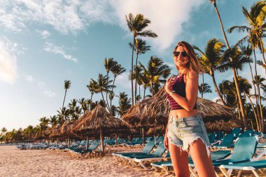 Bavaro plajlar Punta Cana, Dominik Cumhuriyeti için kız fotoğrafı