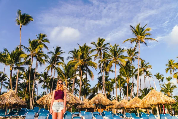 Фото Девушки Пляжах Баваро Пунта Кане Доминиканская Республика — стоковое фото