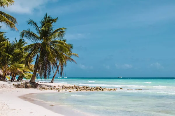 多米尼加共和国蓬塔卡纳的巴瓦罗海滩照片 — 图库照片