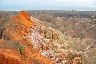 Luanda Angola yakınında (Miradouro da Lua) ay bakış. Luanda Batı Afrika'da yakınındaki doğa manzara.