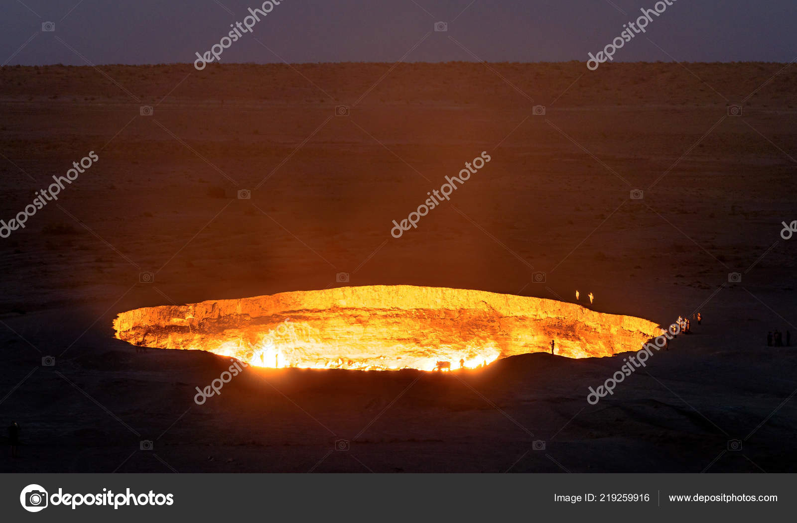 Turkmenistan Tore Der Holle Gas Krater Feuer Karakum Wuste