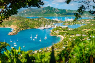 İngiliz Limanı ve Antigua ve Barbuda, Cennet Adası Antigua Shirley yükseklikleri ve Freeman'ın bay bakış Karayipler'de England Tersane