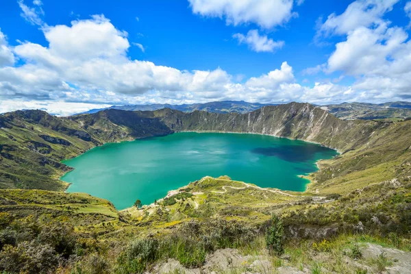 Volkan Turkuaz Ile Quilotoa Ekvator Lagün Dünyanın Güzel Yerleri Ziyaret — Stok fotoğraf