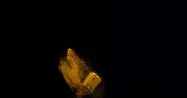 闇の中でクルマ粉が飛び散る — ストック動画