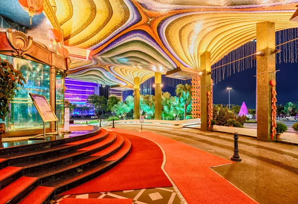 2016年1月24日 新葡京酒店是澳门的标志性赌场酒店 现代设计和建筑照明的入口外观 — 图库照片
