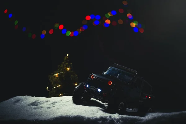 Carro Controlado Por Rádio Neve Noite Luzes Brilham Natal Presente — Fotografia de Stock