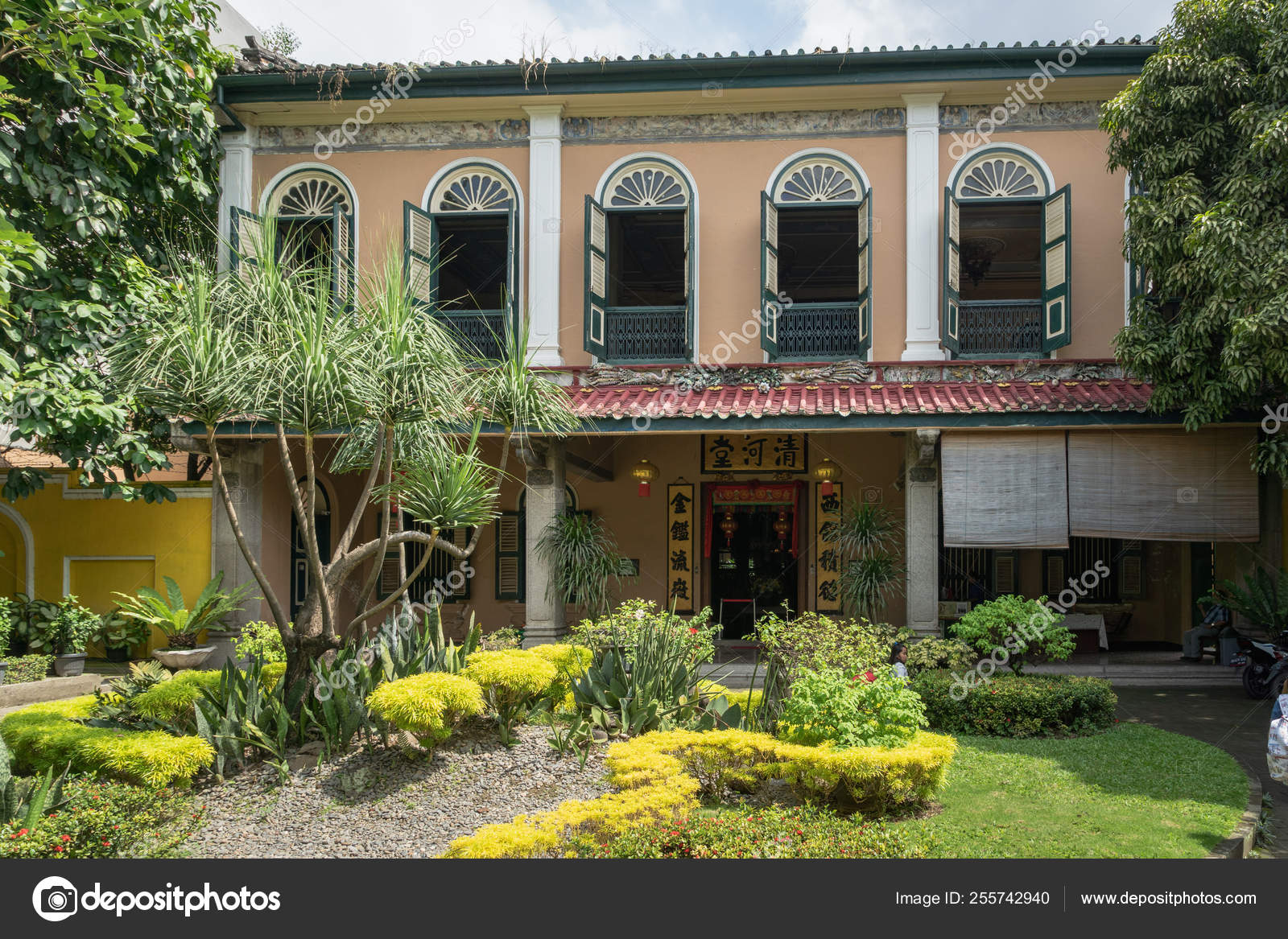 Medan Indonesia January 19 Tjong Fie Mansion Entrance Mansion Two Stock Editorial Photo C Uskarp