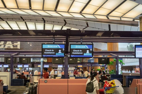 Сингапур Январь 2019 Silkair Стойка Регистрации Аэропорту Сингапура Чанги Silkair — стоковое фото