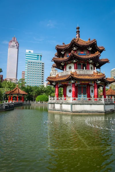 Taipei Taiwan Março 2019 228 Memorial Park Chinese Pagoda 228 — Fotografia de Stock