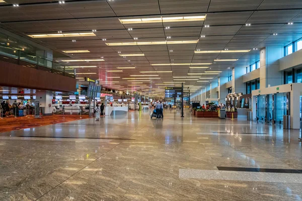 Singapur Enero 2019 Singapur Changi Airport Architecture Passengers Singapur Aeropuerto — Foto de Stock