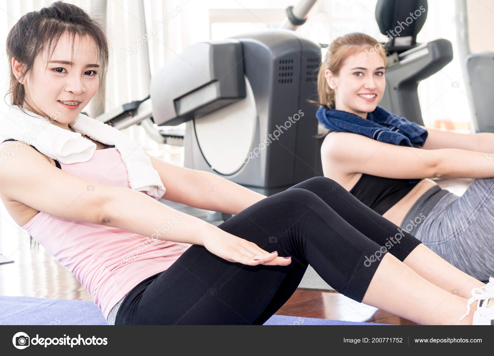 Commit Asian women muscle legs something is The Asian women muscle legs