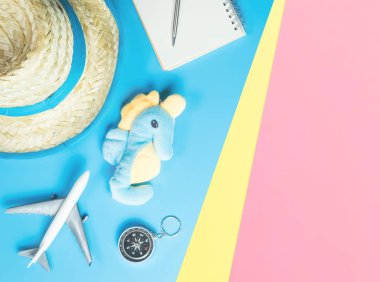 Mavi pembe sarı kopya alanı Kid Yaz seyahat aksesuarları