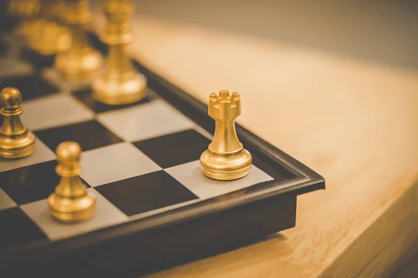 Placa de xadrez para conceito de estratégia empresarial — Fotografia de Stock