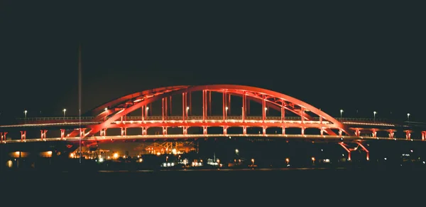 Мост Кобе Охаси, соединяющий Кобе и Порт-Айленд — стоковое фото