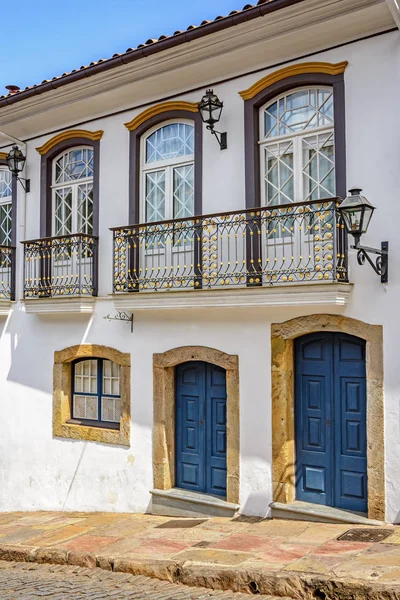 Gammal Kullerstensgata Med Hus Kolonialstil Den Berömda Staden Ouro Preto — Stockfoto